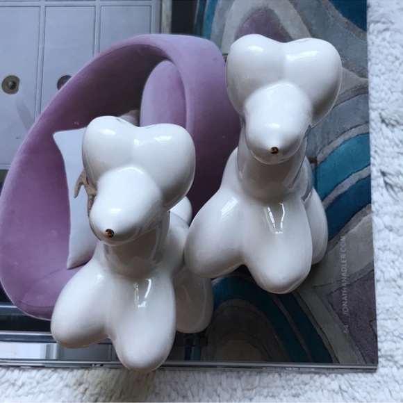 Little white Balloon Dog Salt + Pepper Shakers EUC whimsical - Picture 2 of 16